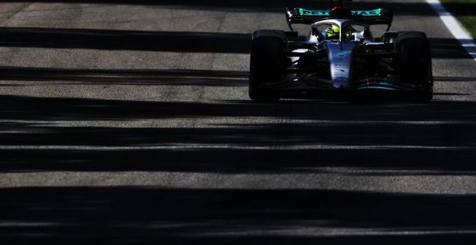 , Sur le web  : Formule 1 | 19e sur la grille de Monza, Hamilton veut aborder le GP de manière positive